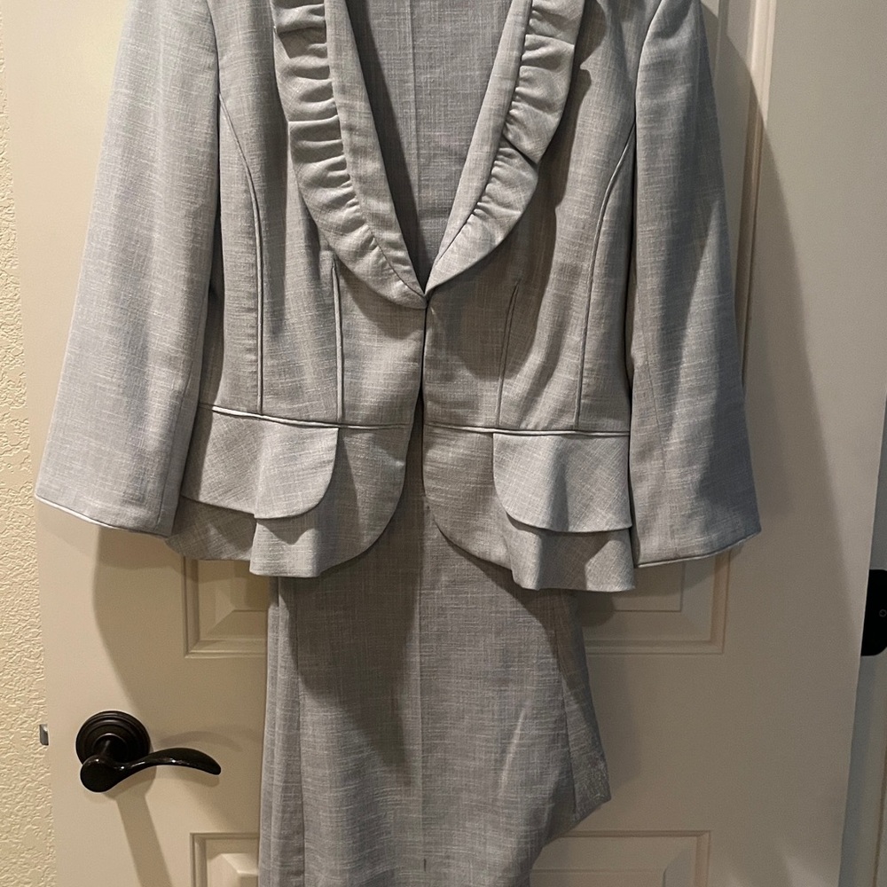 Elegant Gray Ruffled Blazer and Pant Set